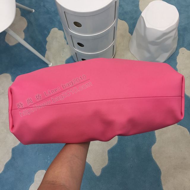 Bottega Veneta女包 98058 2019最火 寶緹嘉The pouch雲朵包 BV單肩包 內附小卡包  gxz1046